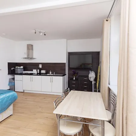 Snooze Bradford (West Yorkshire)