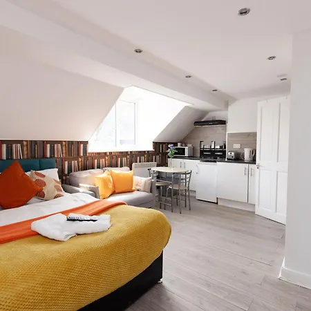 Snooze برادفورد